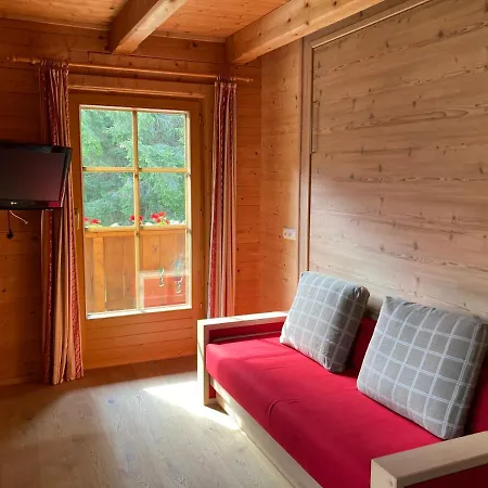 Haus Am Muehlenweg Guest house *