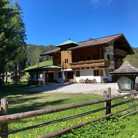Haus Am Muehlenweg Guest house