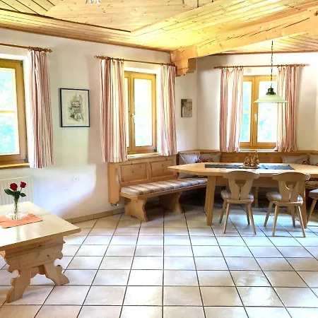 Haus Am Muehlenweg Guest house *